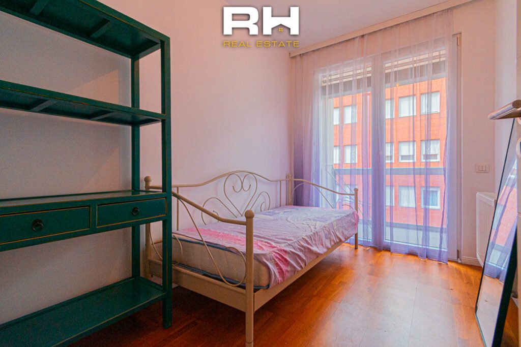 Banesë 100m² me #QIRA te Rruga B