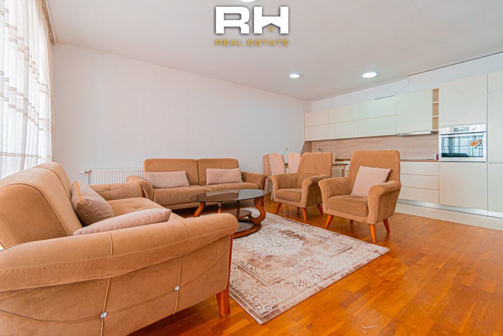 Banesë 100m² me #QIRA te Rruga B
