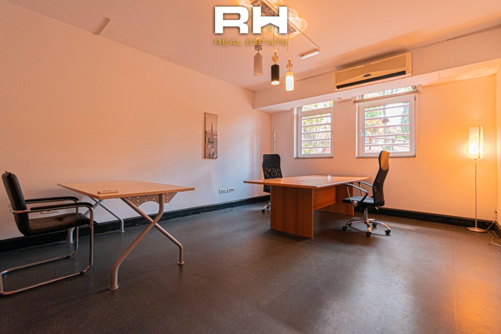 Zyre 130m² me #QIRA në Qendër