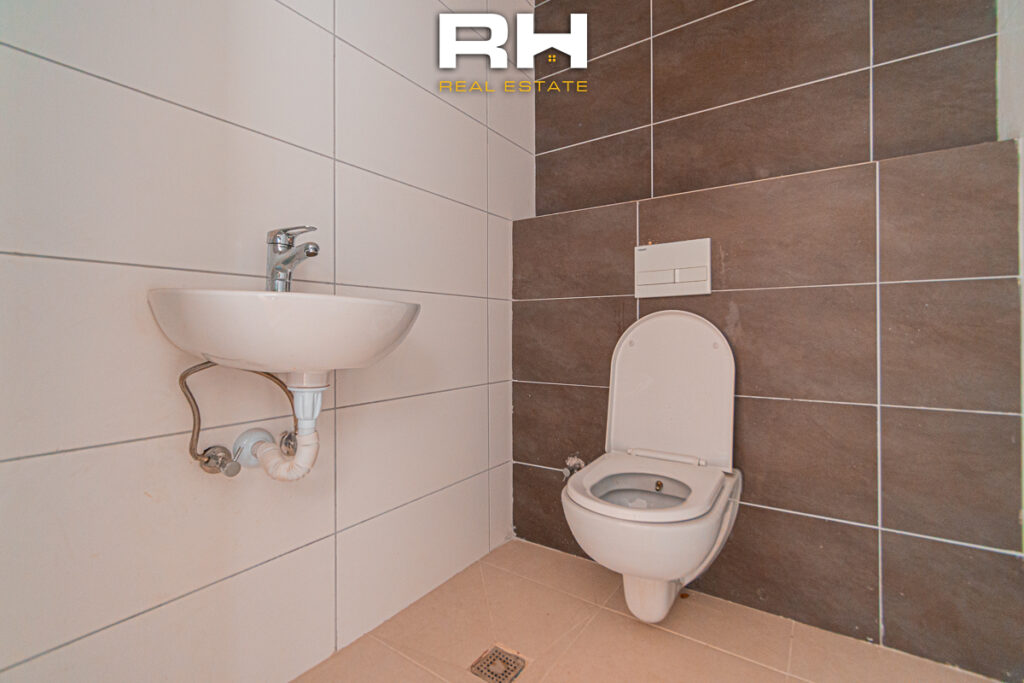 Banesë 150m² në SHITJE te Rruga A