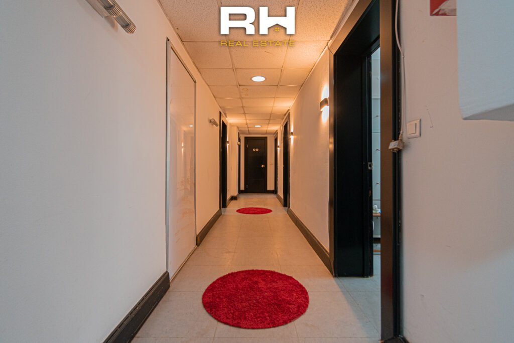 Zyre 130m² me #QIRA në Qendër