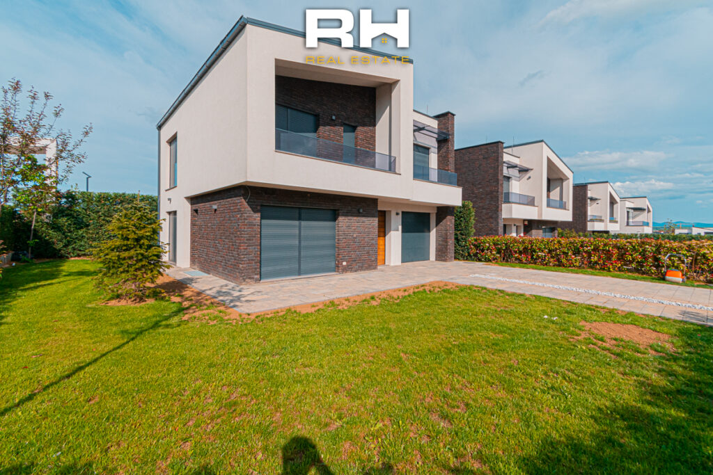 Shtëpi 180+87m² me #QIRA në Lagjen Priam Village