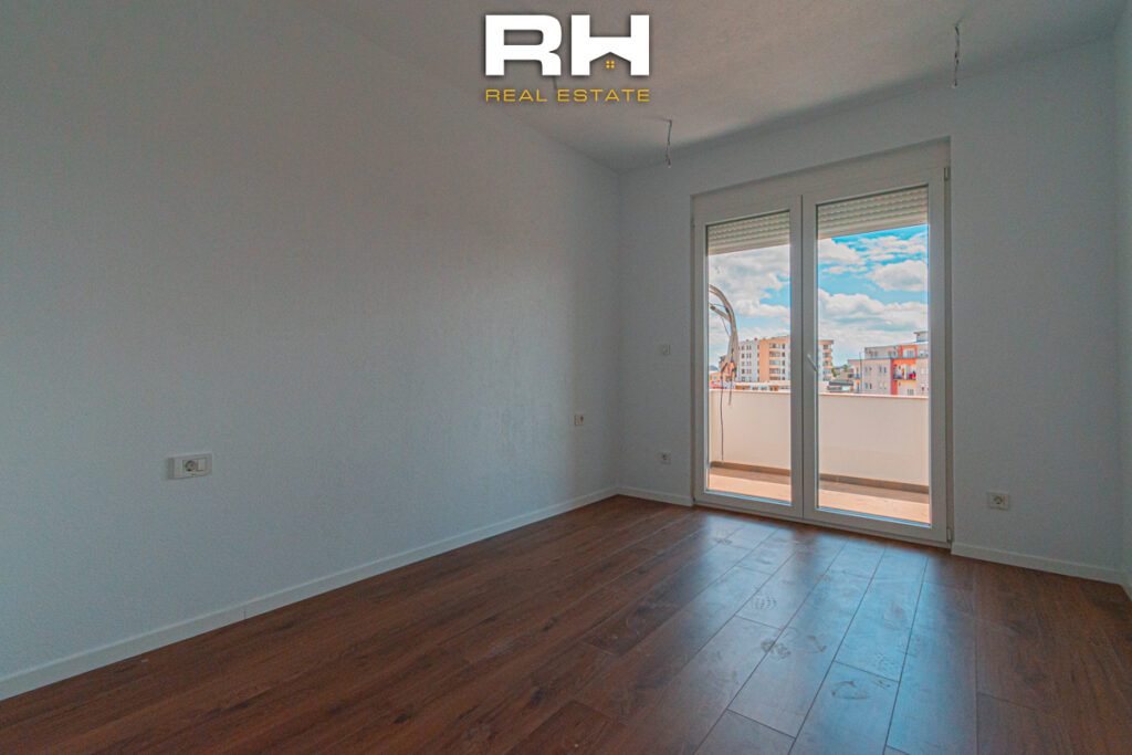 Banesë – Zyre 367m² neto me #QIRA në Aktash