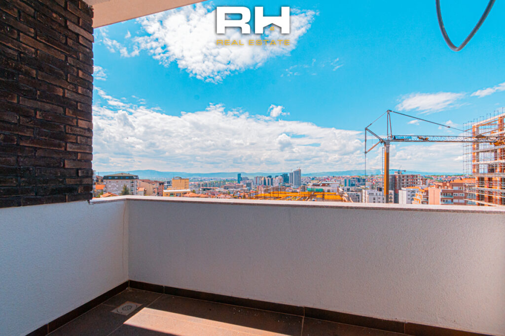 Banesë – Zyre 367m² neto me #QIRA në Aktash