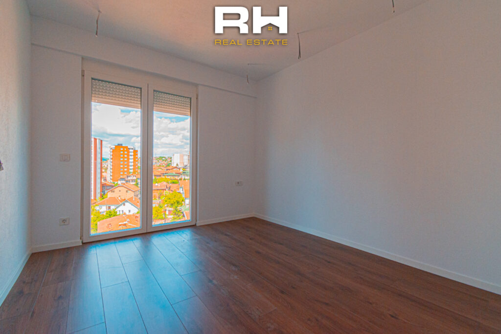 Banesë – Zyre 367m² neto me #QIRA në Aktash