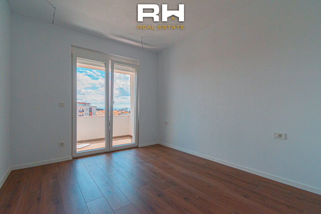 Banesë – Zyre 367m² neto me #QIRA në Aktash