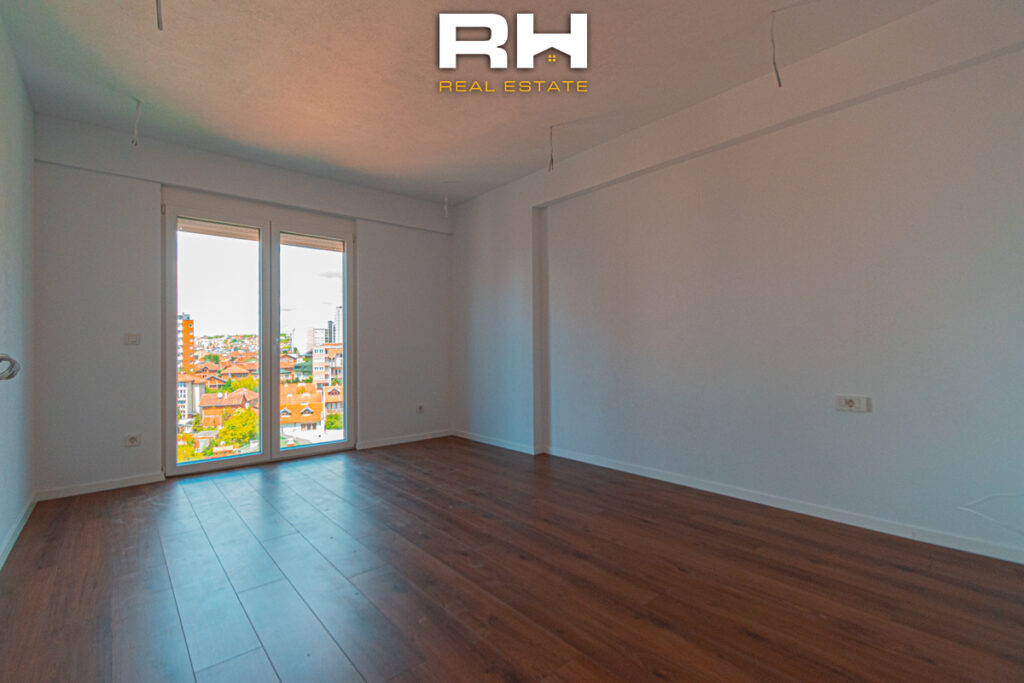 Banesë – Zyre 367m² neto me #QIRA në Aktash