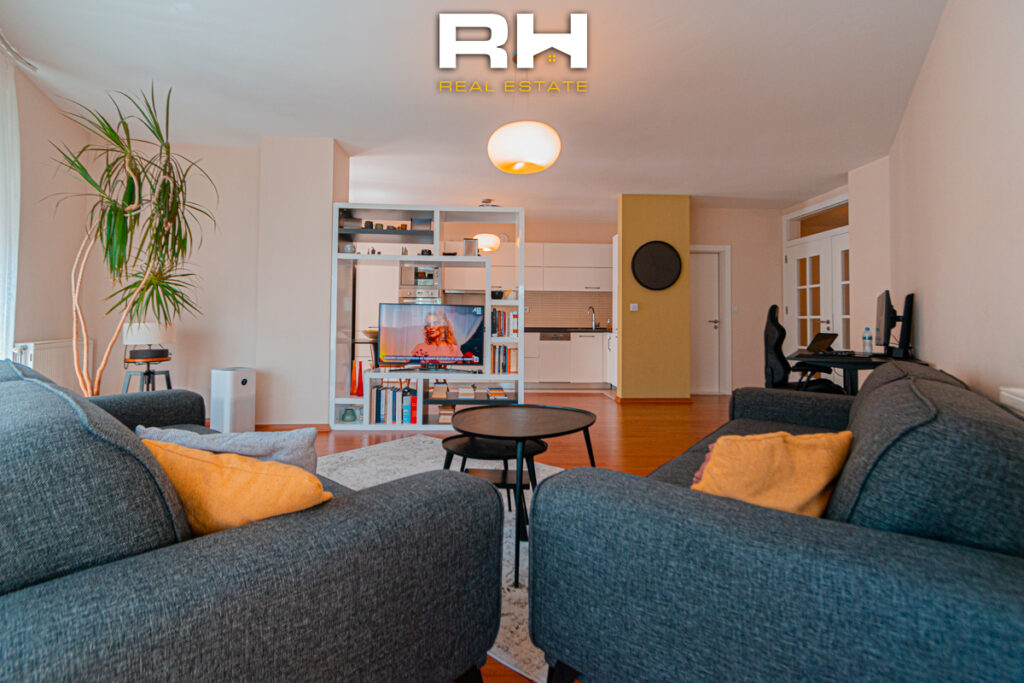 Banesë 124m² neto në SHITJE në Rrugën C