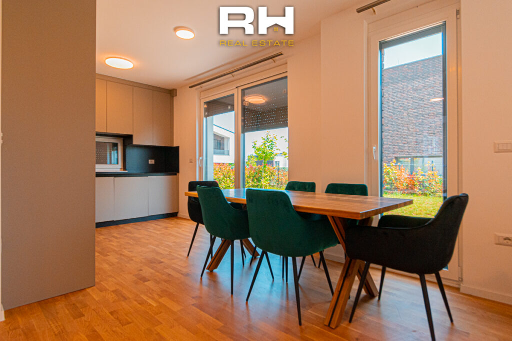 Shtëpi 190m² me #QIRA në Lagjen Priam Village