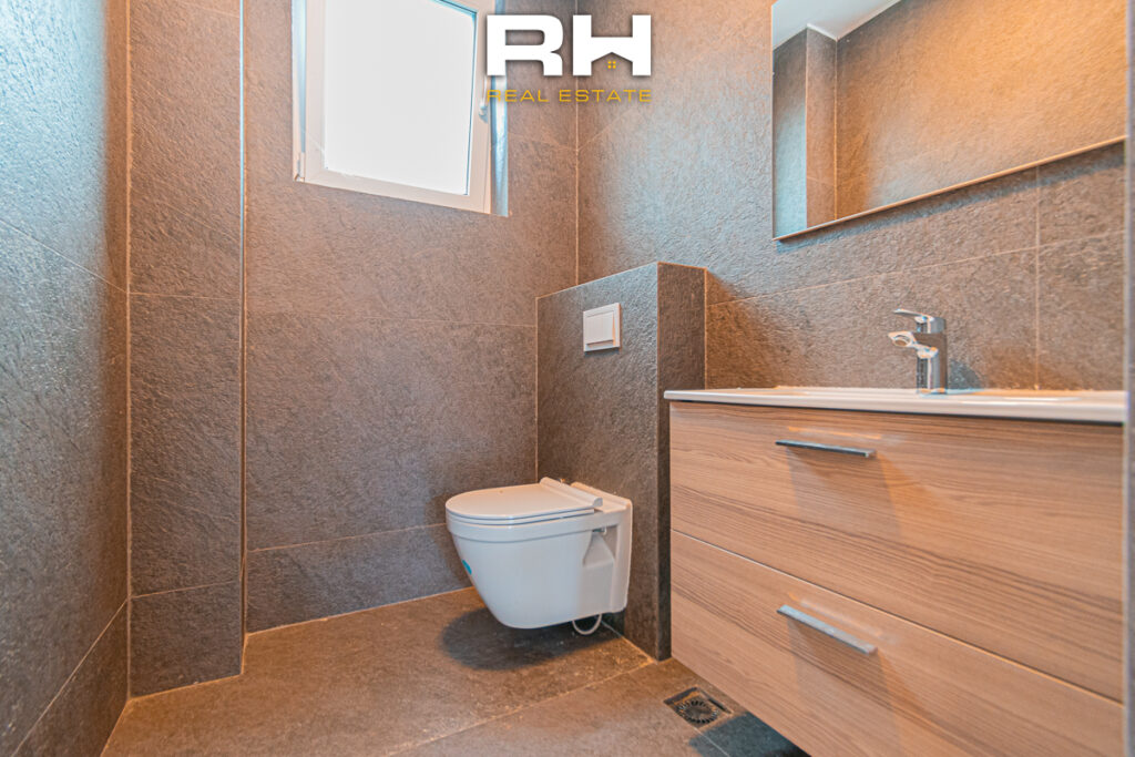 Shtëpi 180+87m² në SHITJE në Lagjen Priam Village
