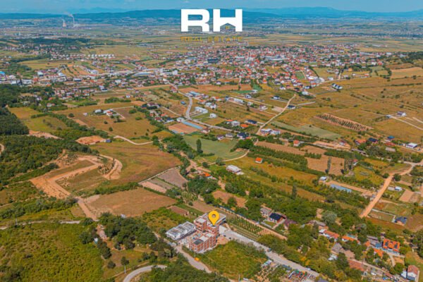 Shtepi 281.90m² në #SHITJE në Bërnicë e Epërme