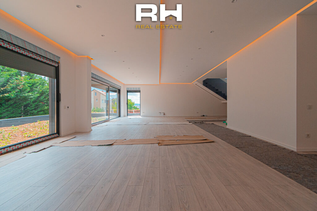 Shtëpi 390m² në SHITJE në Lagjen Qëndresa, Çagllavicë