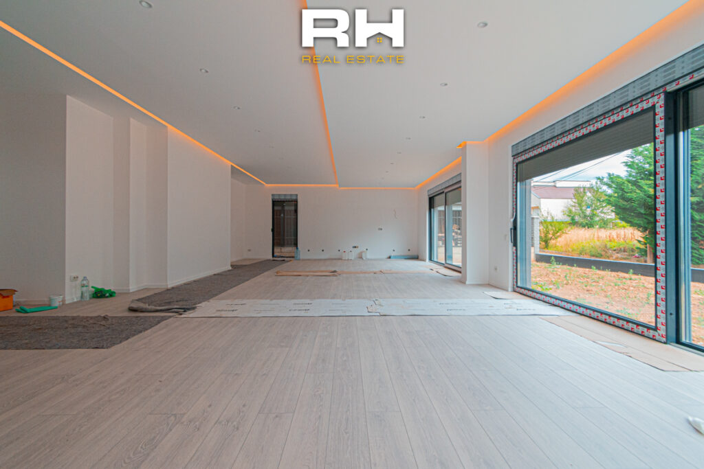 Shtëpi 390m² në SHITJE në Lagjen Qëndresa, Çagllavicë