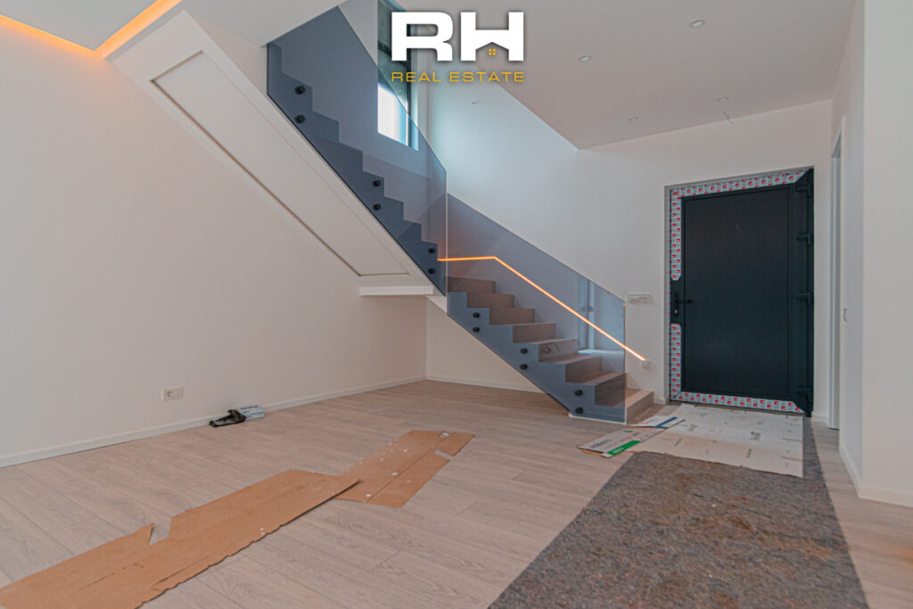 Shtëpi 390m² në SHITJE në Lagjen Qëndresa, Çagllavicë