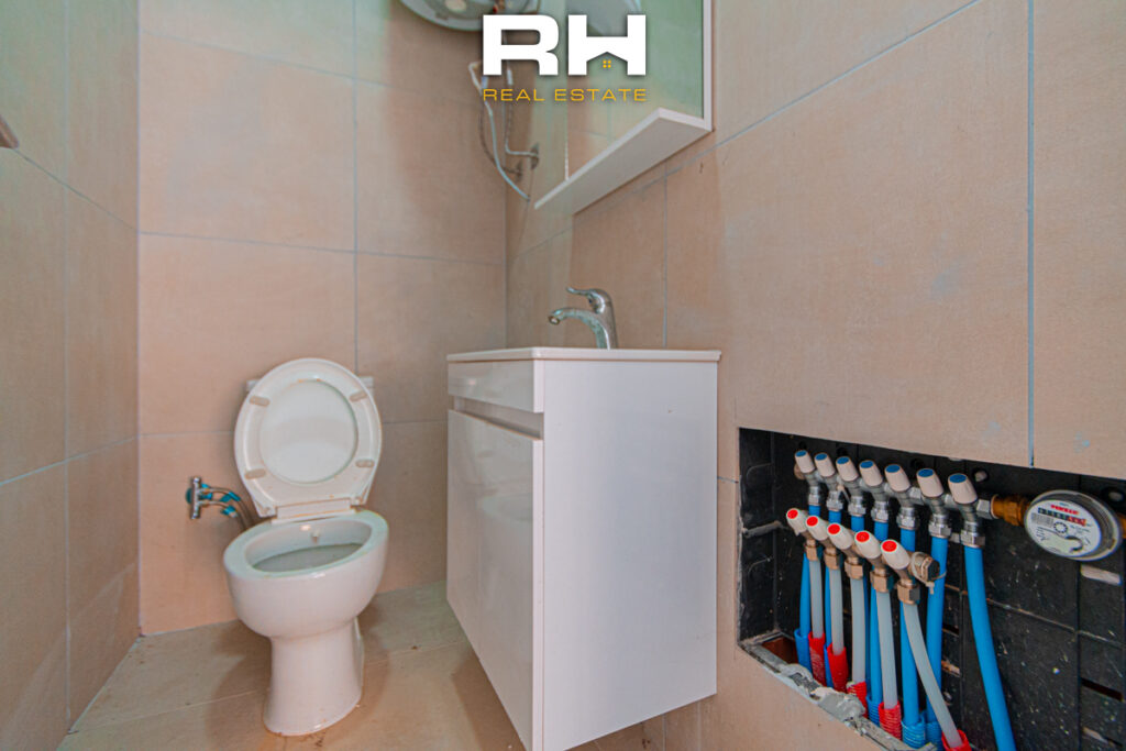 Lokal 85m² me #QIRA te Rruga A