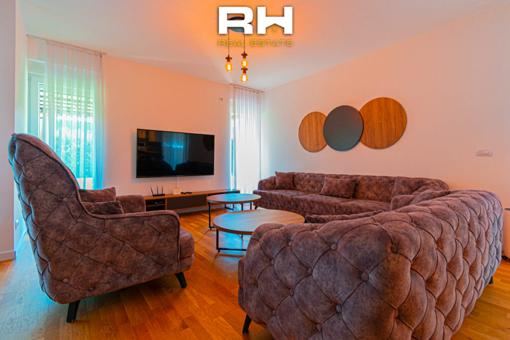 Shtëpi 205m² në SHITJE në lagjen Qershia, Çagllavicë