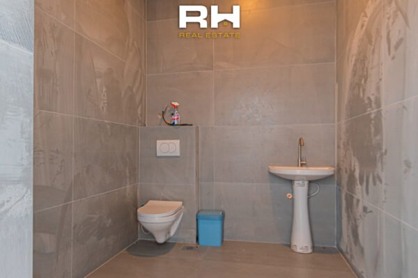 Lokal 140m² me #QIRA në Dragodan