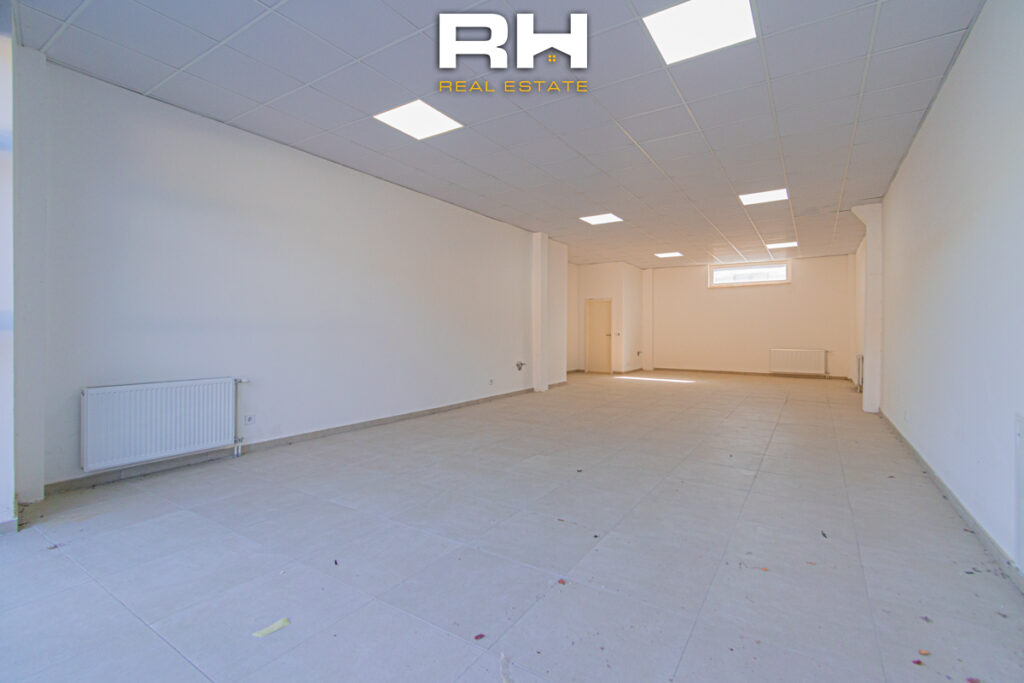 Lokal 85m² me #QIRA te Rruga A