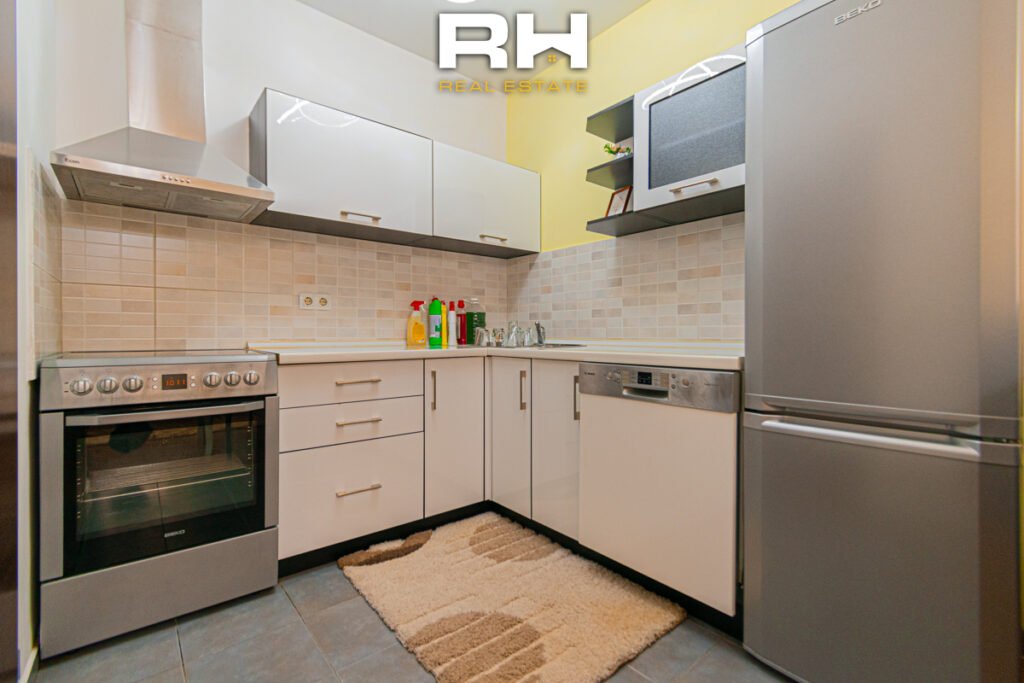 Banesë 75m² me #QIRA në Dragodan