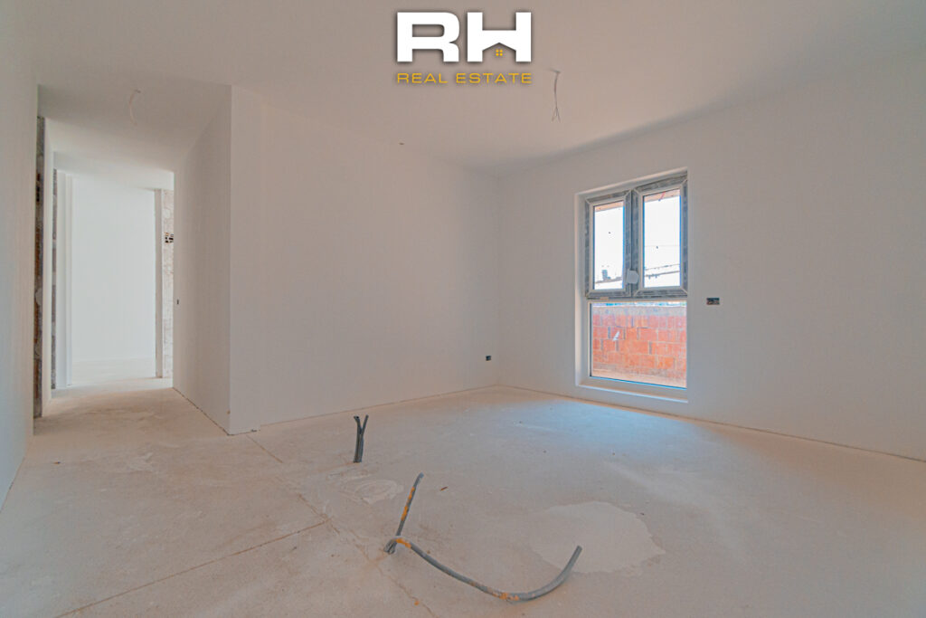 Banesë 128m² në SHITJE te Prishtina e Re