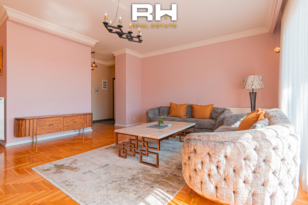 Penthouse 151.2m² + 70m² me #QIRA në Emshir