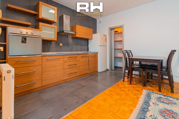 Banesë 80m² me #QIRA në Bregun e Diellit