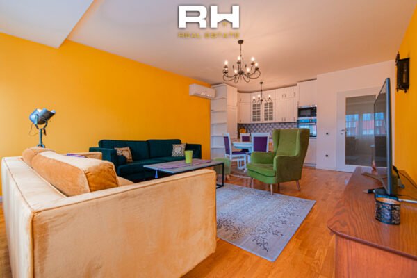 Banesë 83m² me #QIRA te Rruga B