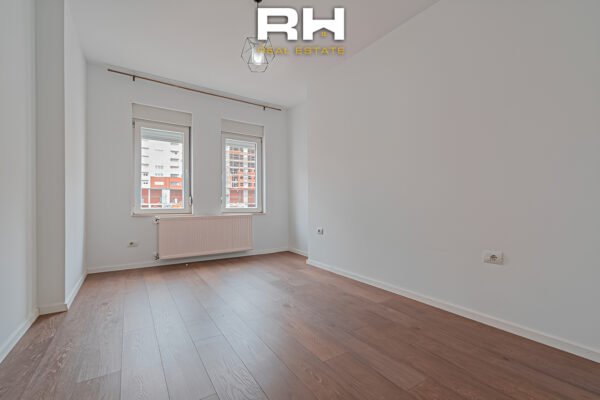 Banesë 80m² në #SHITJE te Rruga C