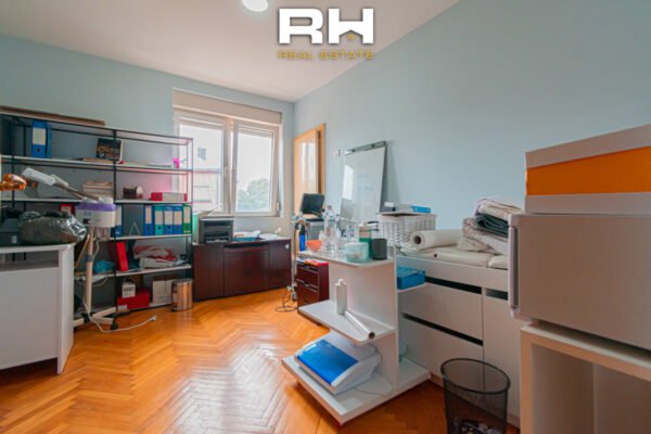 Banesë 42.5m² neto në #SHITJE te Qafa