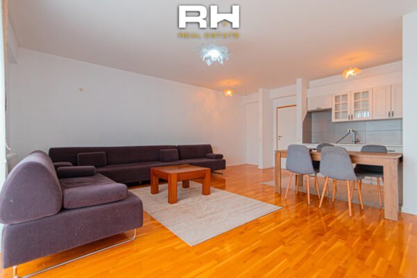 Banesë 91.8m² në #SHITJE në Emshir