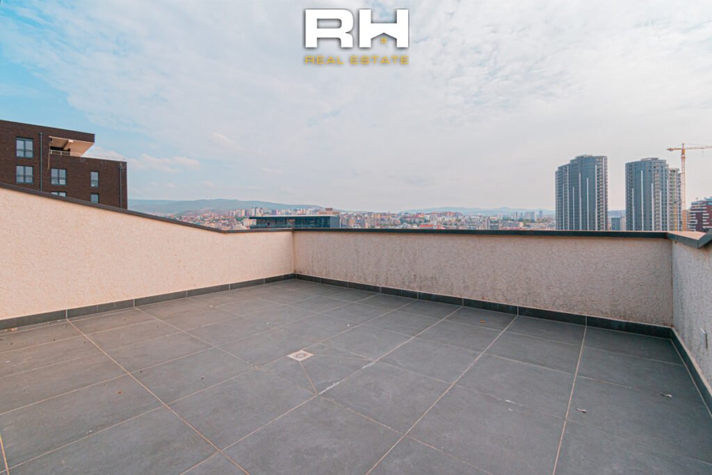 Banesë Penthouse 174m² me #QIRA në Dragodan