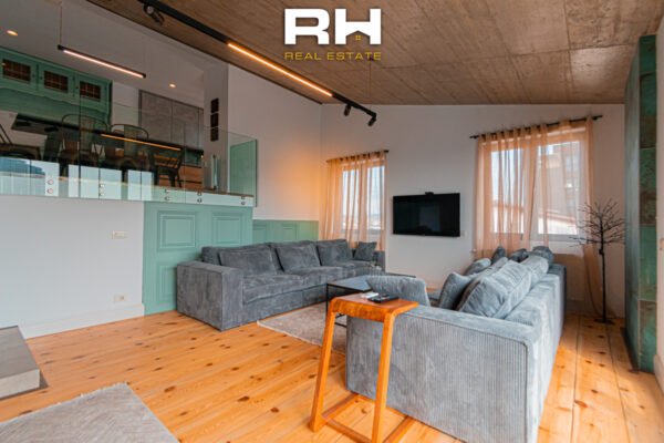 Banesë Penthouse 174m² me #QIRA në Dragodan
