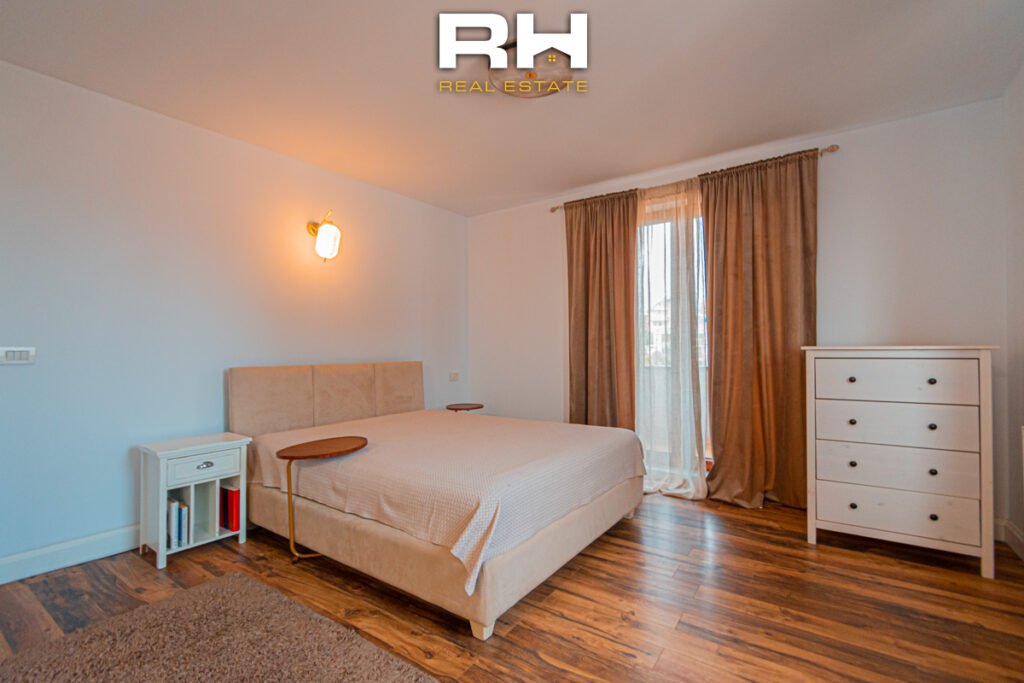 Banesë Penthouse 174m² me #QIRA në Dragodan