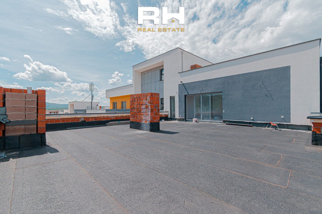Penthouse 152m² + 112.56m² në #SHITJE në Mati 1