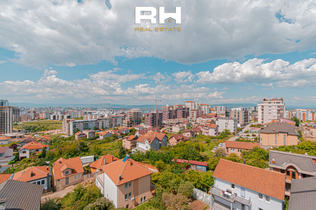 Penthouse 152m² + 112.56m² në #SHITJE në Mati 1