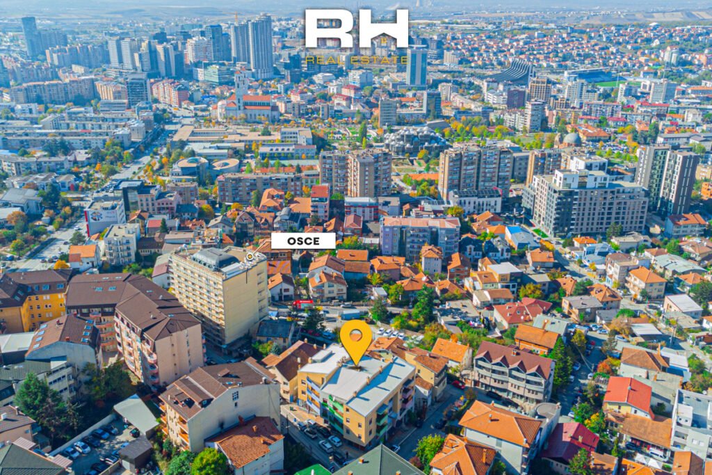 Objekt 2729.12m² në SHITJE në Aktash