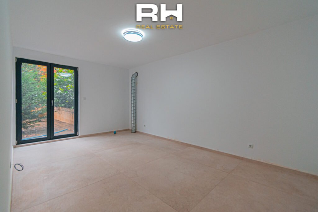 Lokal 100m² me #QIRA në Dardani