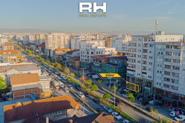 Lokal 220m² në #SHITJE në Fushë Kosovë