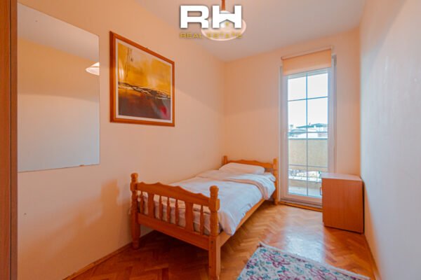 Banesë 72m² me #QIRA te Qafa