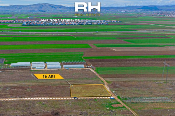 Truall 16 ari në #SHITJE në Preoc