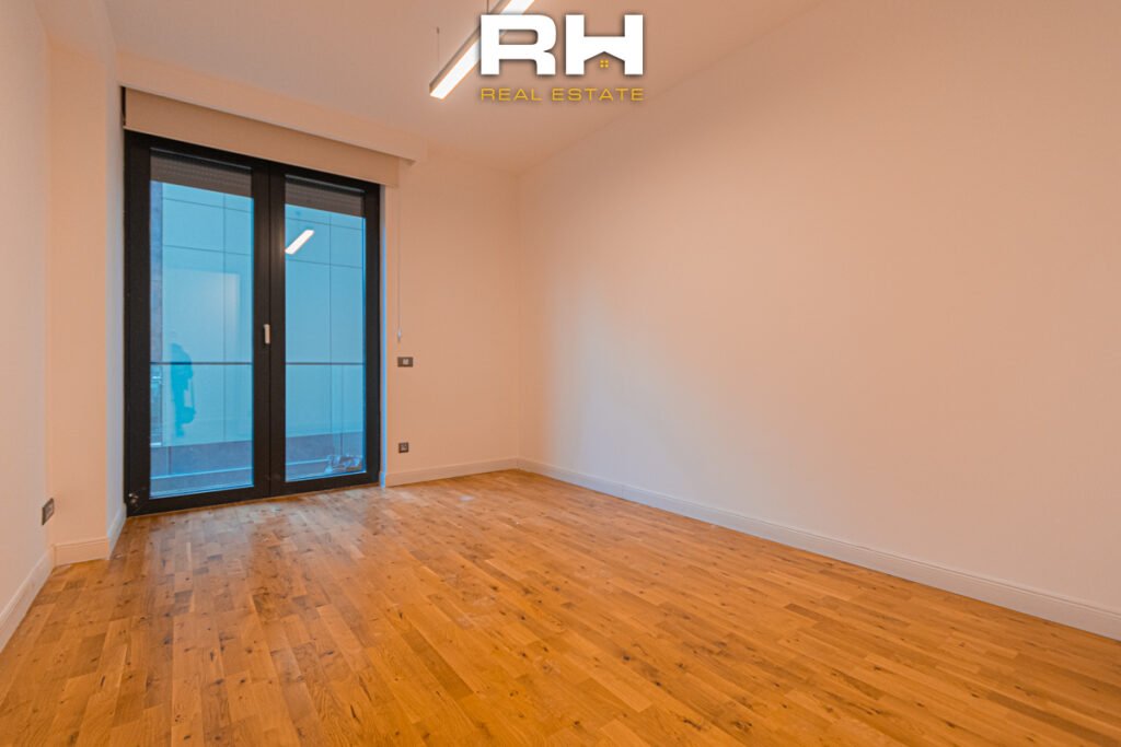 Banesë – Zyre 129m² me #QIRA në Aktash