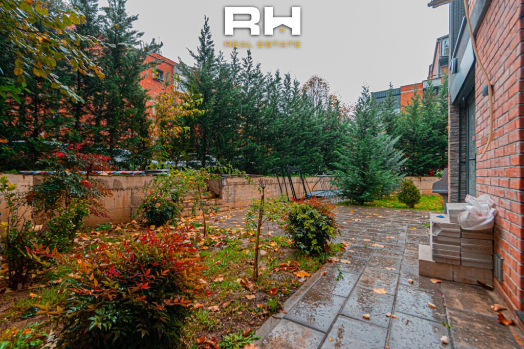 Lokal 100m² me #QIRA në Dardani