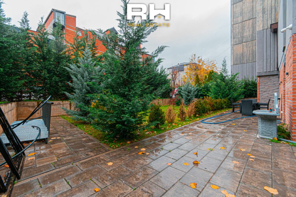 Lokal 100m² me #QIRA në Dardani