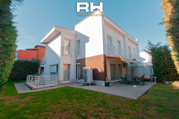 Shtëpi 174m + 40m² me #QIRA në Marigona Residence