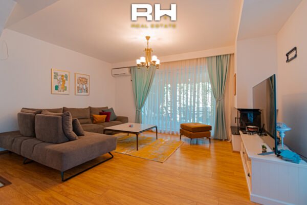 Shtëpi 174m + 40m² me #QIRA në Marigona Residence