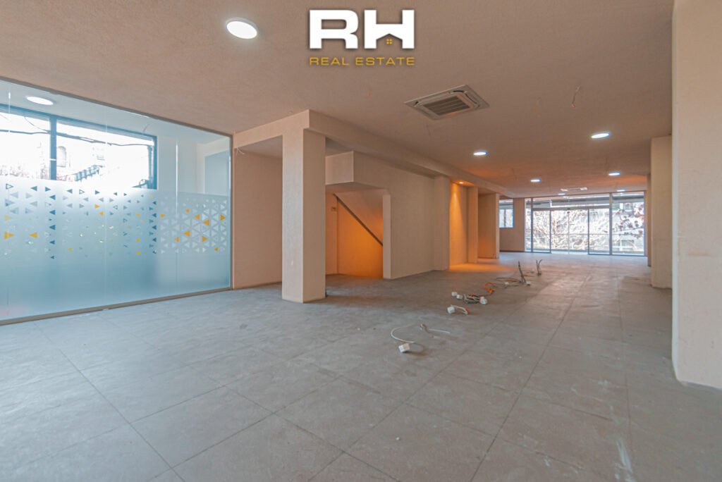 Lokal 600m² me #QIRA në Qendër