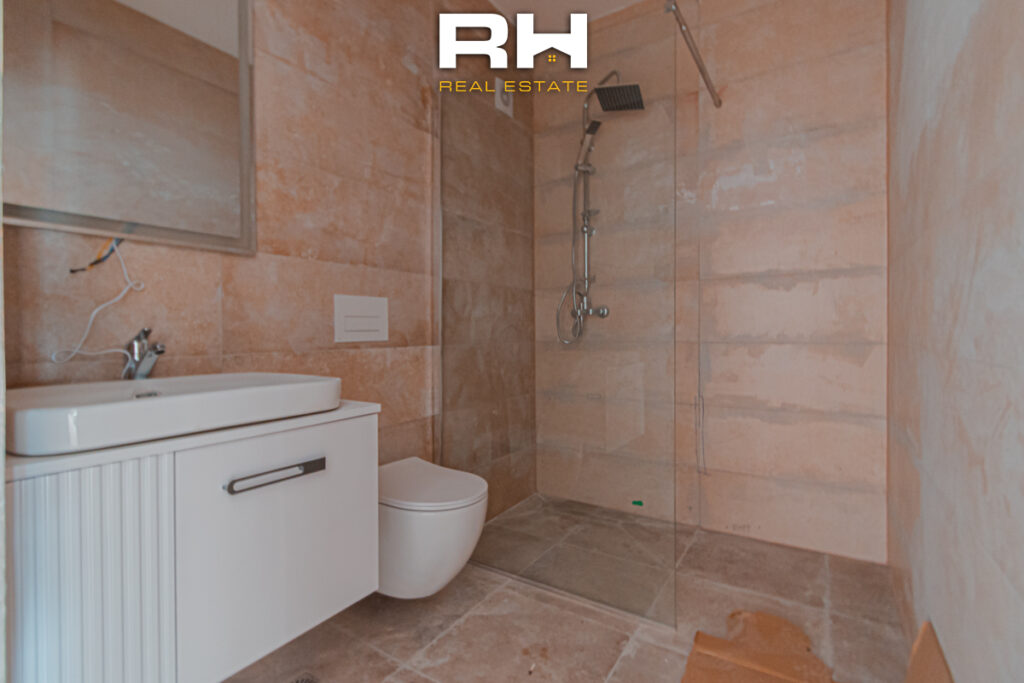 Banesë 110.93m² në SHITJE te Rruga A