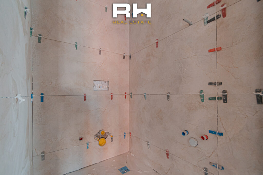 Banesë 99.5m² në SHITJE në Lagjen e Muhaxherëve