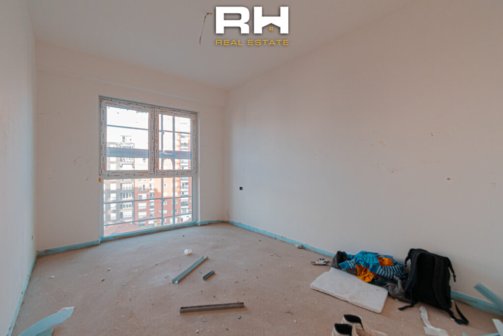 Banesë 99.5m² në SHITJE në Lagjen e Muhaxherëve