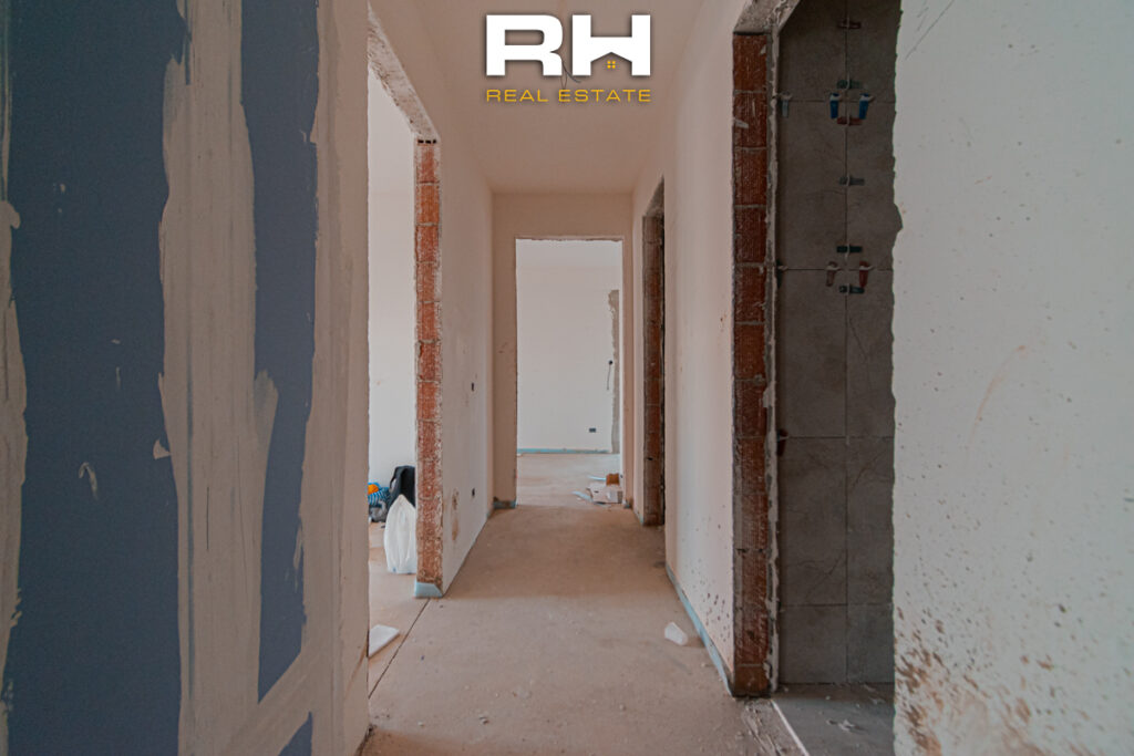 Banesë 99.5m² në SHITJE në Lagjen e Muhaxherëve